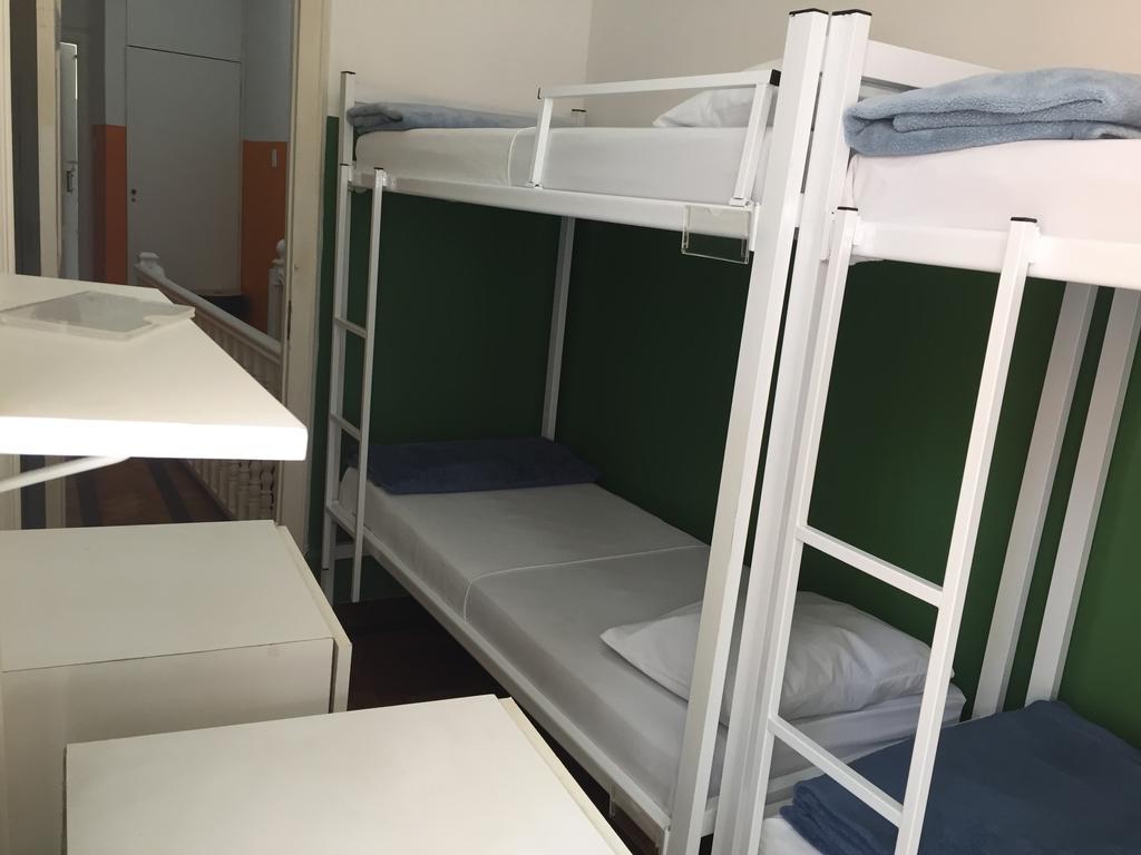 Villa Budget Hostel Copacabana ริโอเดจาเนโร ภายนอก รูปภาพ